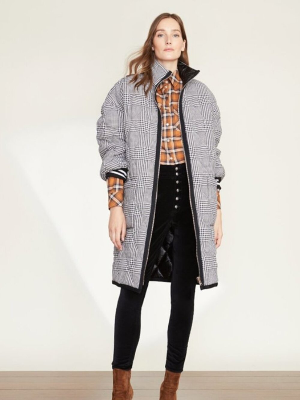 Veronica Beard Shanna Reversible Puffer Jacket in Navy Multi Medium